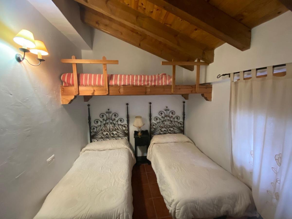 Vila Cortijo La Julia Orcera Exteriér fotografie