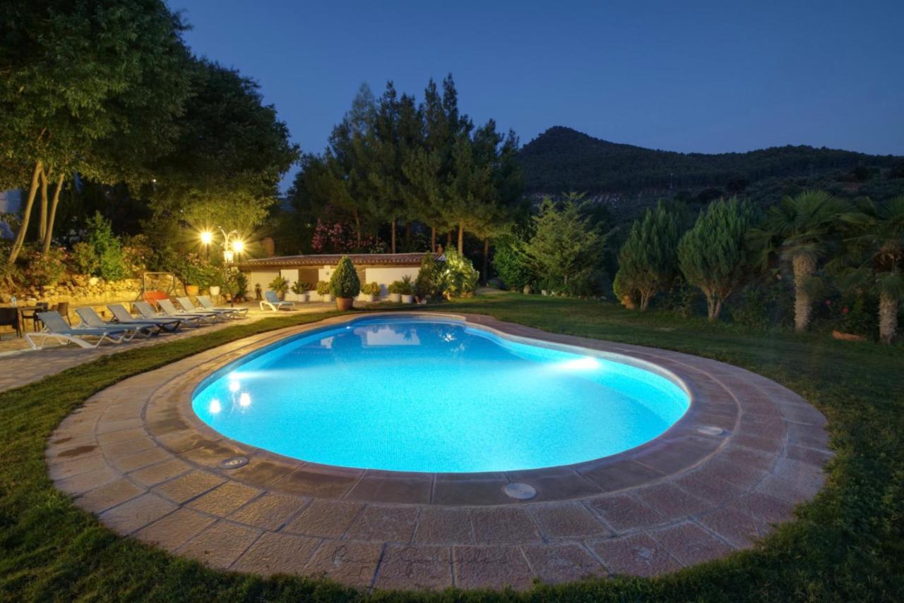Vila Cortijo La Julia Orcera Exteriér fotografie